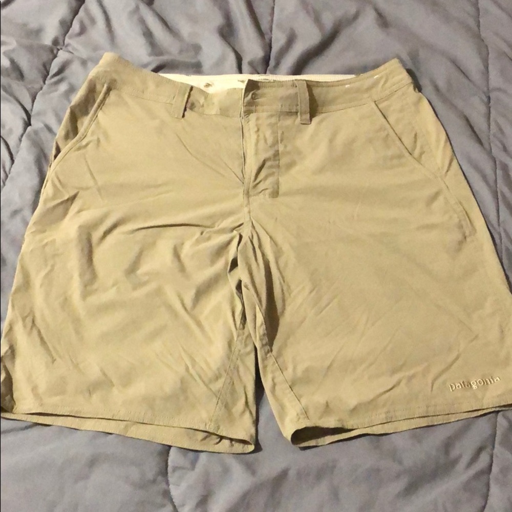Patagonia Wave fairer Khaki Short